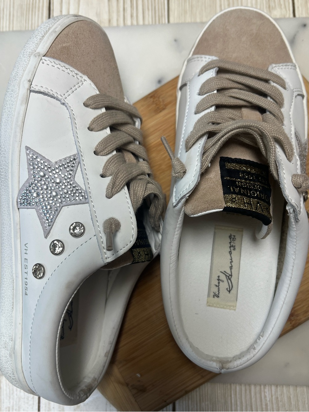 Vintage Havana distressed Rhinestone Star slide on Sneakers size 8 troupe white